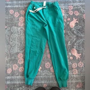Figs Jogger Scrubs (XS/S)